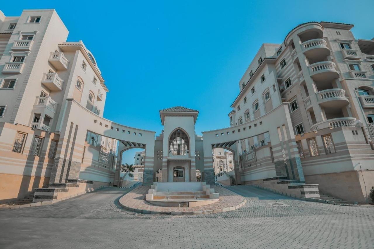 Apartment Ramco For Furnished And Compound Leila